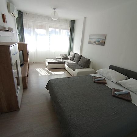 Marino - Sweet Comfort Apartment In City Center Split Bagian luar foto